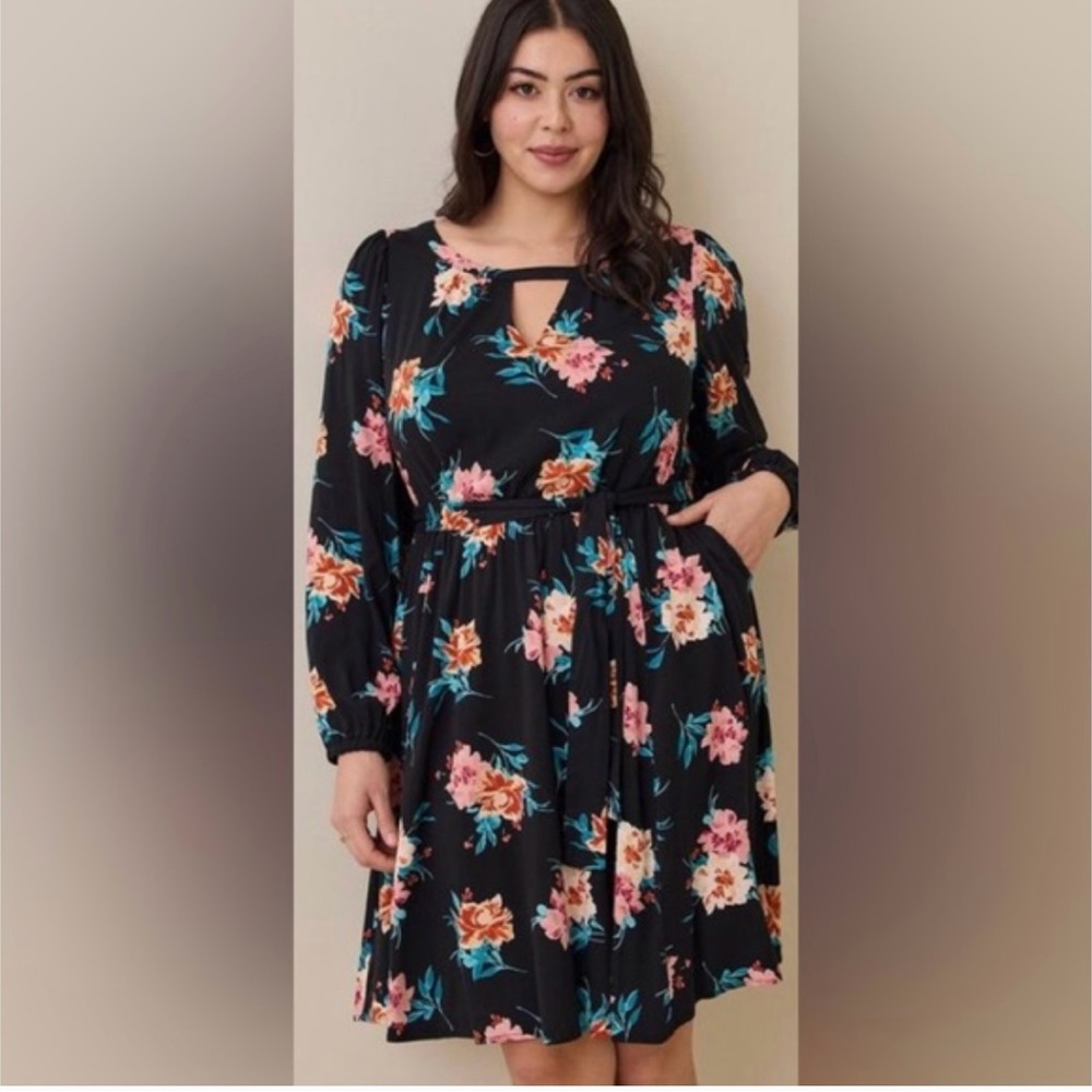 Torrid long sleeve beautiful Floral Black Dress